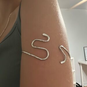 Free people arm band